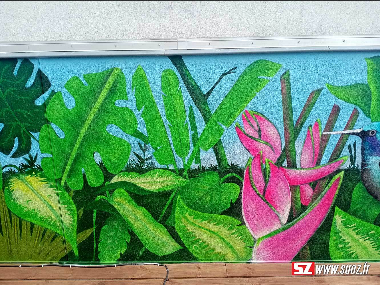 5-graffeur-professionel-suoz-jungle-fleur-tropical-toucan-la-rochelle-france-decor-graffiti