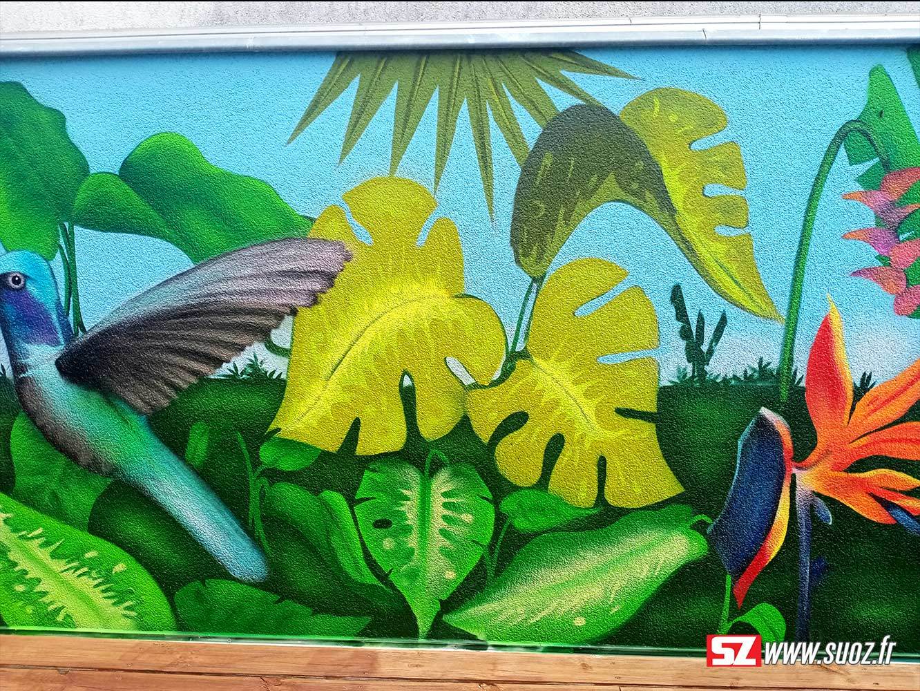 7-graffeur-professionel-suoz-jungle-fleur-tropical-fleur-colibiri-la-rochelle-france-decor-graffiti