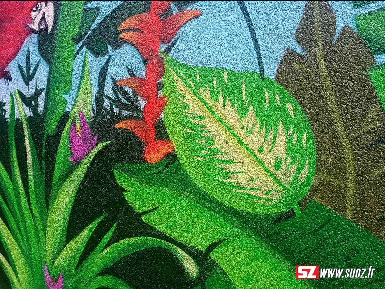 decoration-peinture-graffiti-jungle-tropicale-feuille-Suoz-graffeur-la-rochelle