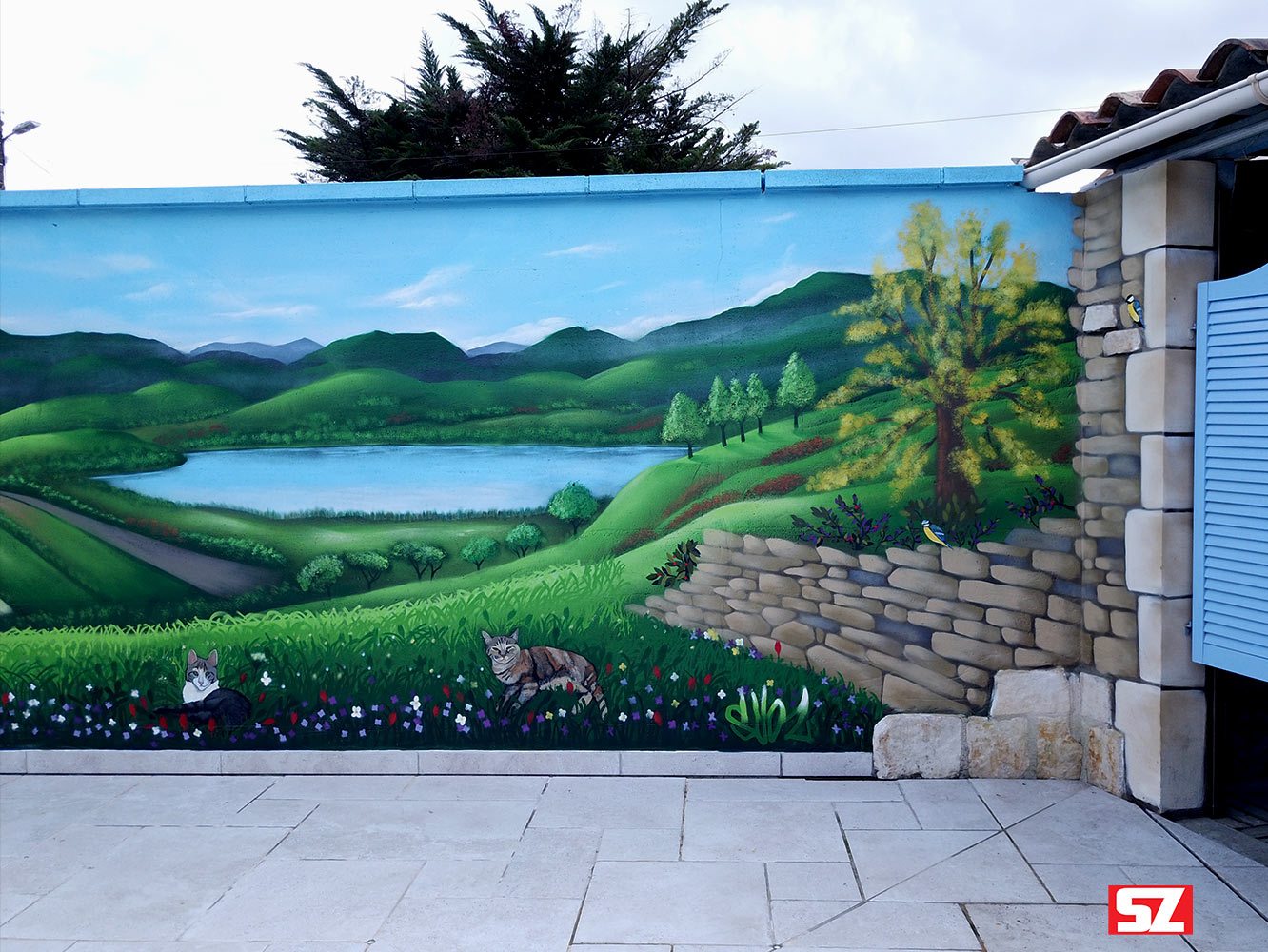 Graffiti-peinture-Suoz-decoration-chat-oiseaux-nature-paysage-Saintes-Customsz-la-rochelle-france-street-art-mur-deco